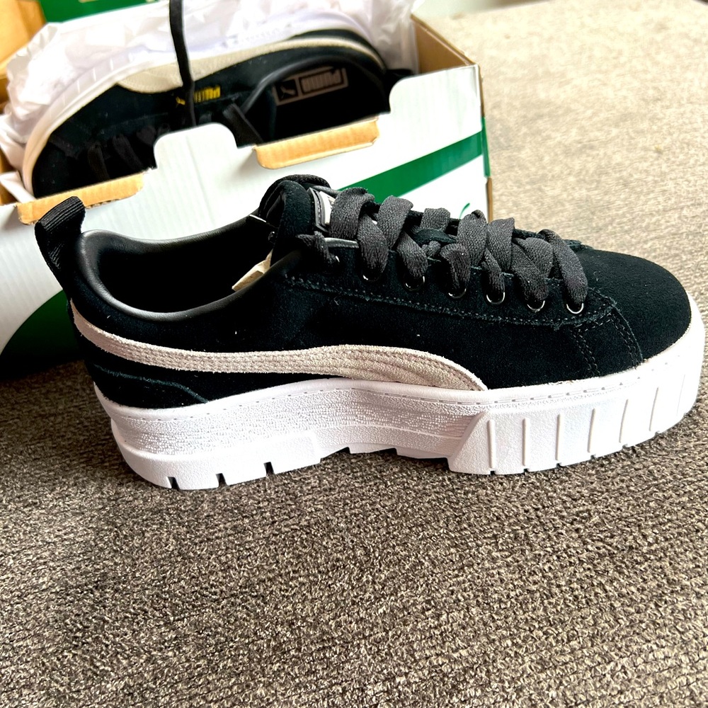Puma platform sneakers size 6